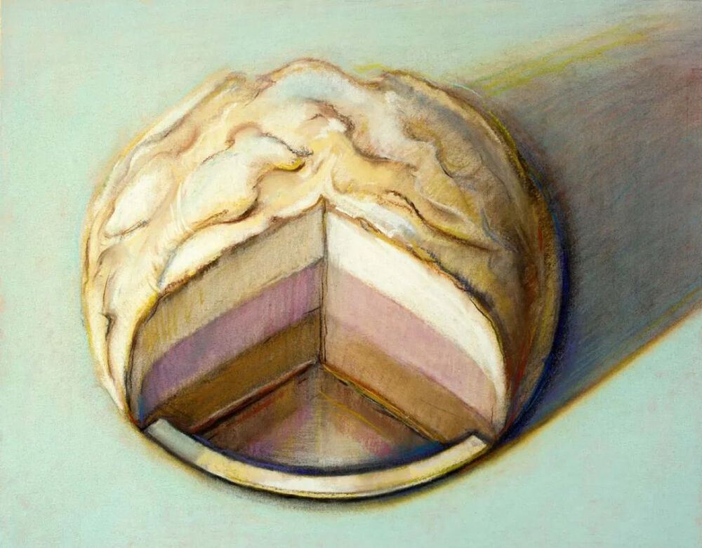 Wayne Thiebaud来自美国，成为著名的波普艺术画家前，他曾在世界上最具有童真气息的迪士尼担任画师。而后因受到抽象派和流行歌手的影响，开始专注于极具生活感事物的描绘，其中派、蛋糕、糖果、冰淇淋这些让人瞬间血糖飙升、幸福感加倍的甜食就是最常见的创作主题。