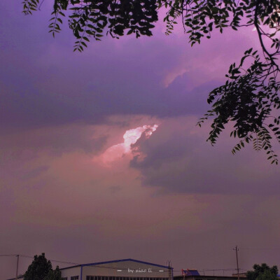 终于凑齐了九张差不多颜色的
调色太难了