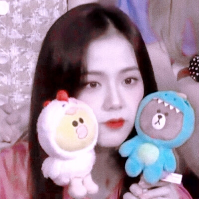 均来自小黄君二改图。
持靓行凶。