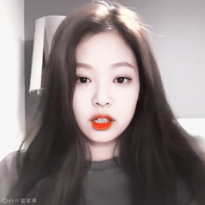 金智妮Jennie
原截对不起 我忘了是哪位美女的 时间太久了 真的很抱歉