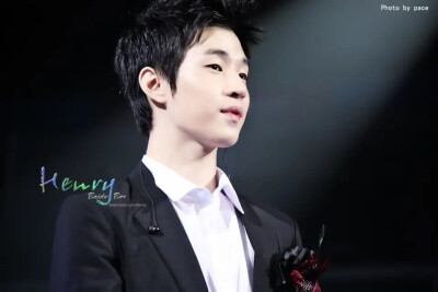 [Henry吧独家] 2012 04 14 SS4 上海场 by Eileen(@Eileen_Chaung)