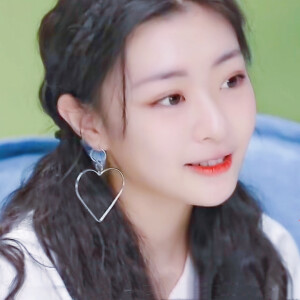 《青春有你》第二季
  王承渲
  头像
自截自制