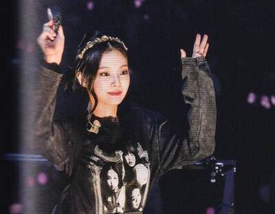 BLACKPINK Jennie金智妮 日本巡回图册高清扫图 图源blackpink吧