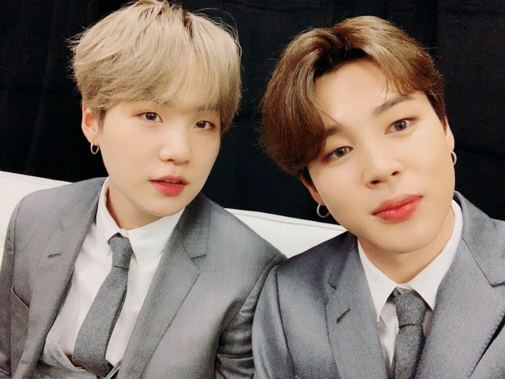 SUGA 闵玧其&Jimin 朴智旻