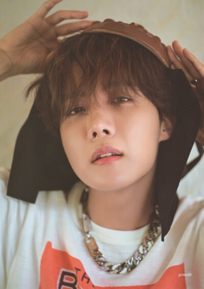 j-hope 정호석 郑号锡