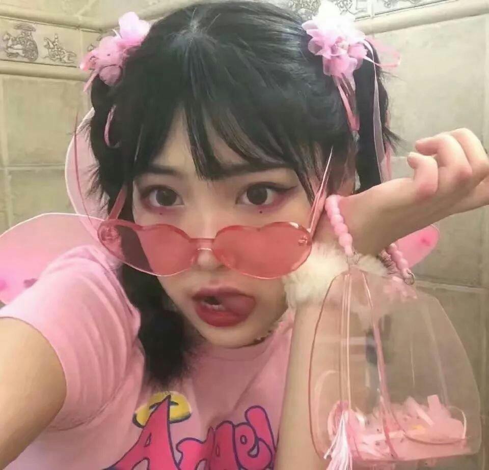 女头 “爱而不得”
侵删致歉