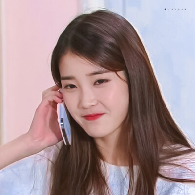 李知恩IU头像（禁二改）
微博©原郁芽卷