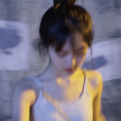 女头 拿图dd. dt顾玖玖/