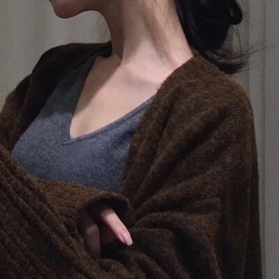 女头 拿图dd. dt顾玖玖/