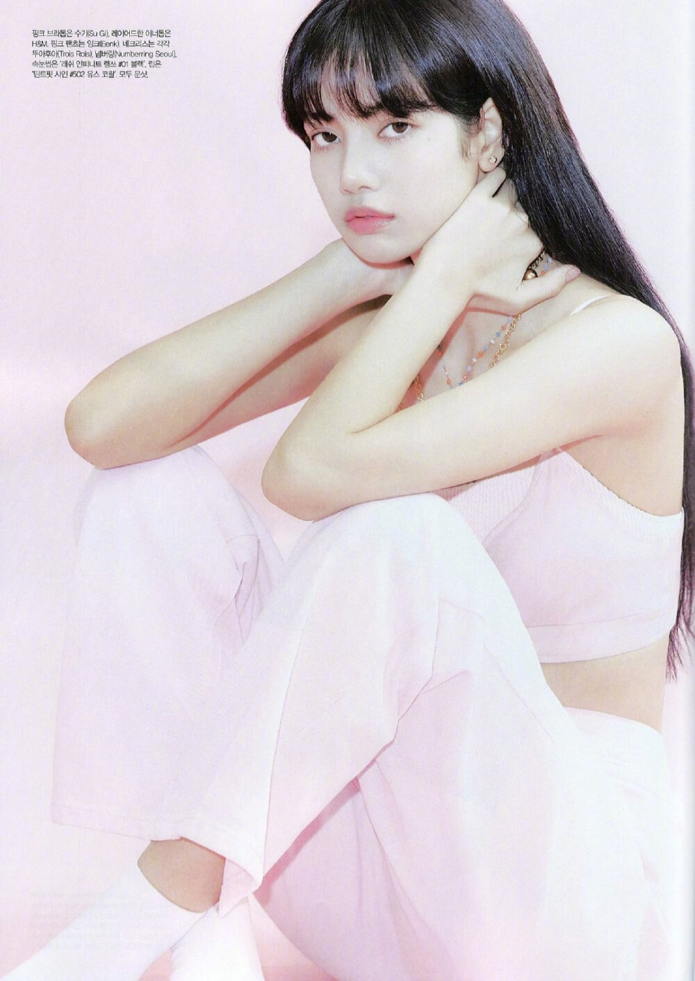 Lisa 金智秀jisoo金智妮jennie朴彩英rosie壁纸
blackpink粉墨金智秀，金珍妮，朴彩英，Lisa
os:6月马上就来了，blink准备好了嘛？！blackpink回归大发！！！
壁纸/锁屏壁纸/爱豆壁纸/无水印壁纸/手机壁纸