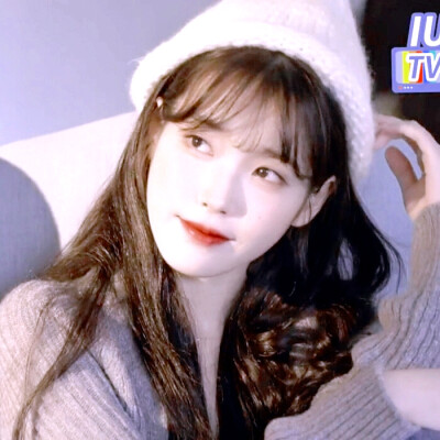 原截 梦羽
©裴温
"IU.-"