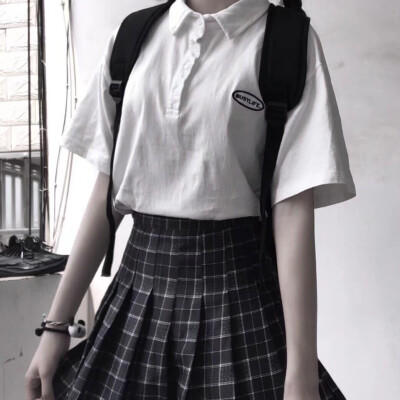 这个全世界怎么要求你那是它的事 我最偏心你我的糖都给你。