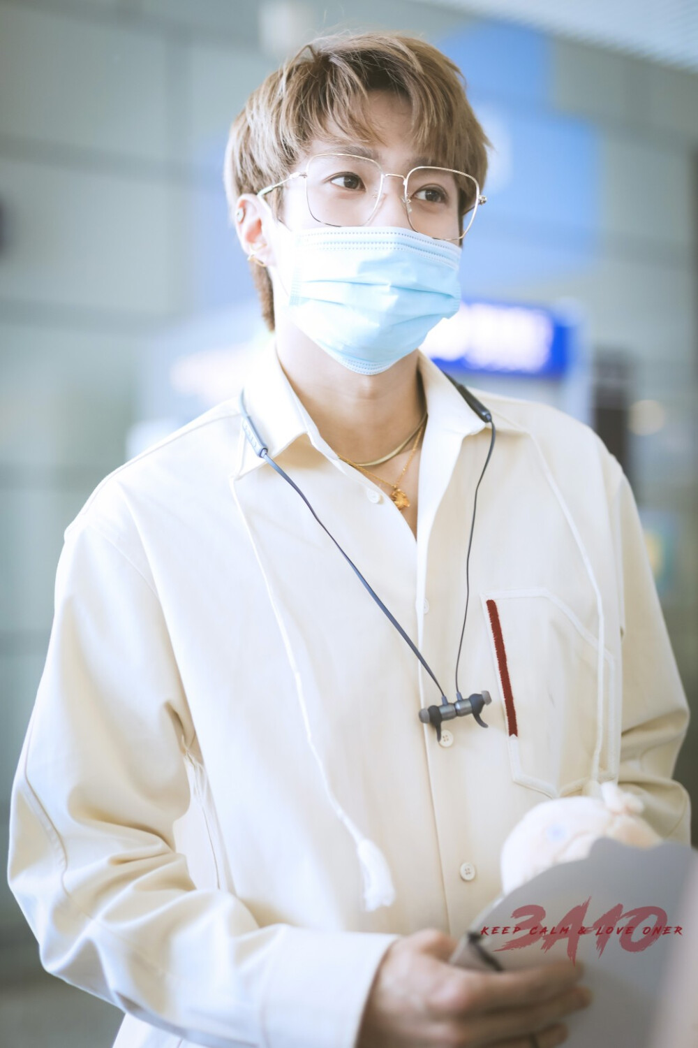 岳岳（岳明辉）