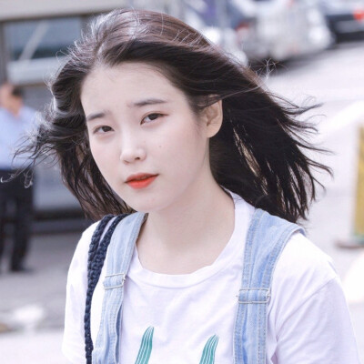 李知恩iu
©iustudio