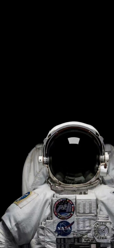 有些人只要捕捉到一个瞬间
就知道他已经死了