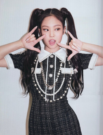 图源微博 jennie也是我家宝贝嘻嘻