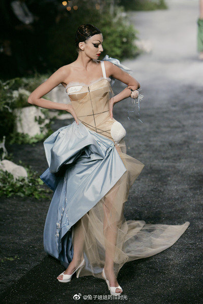 Dior 2005