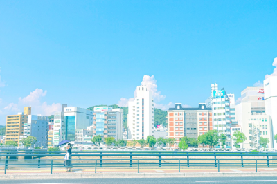 镜头下的广岛街景'
摄影师 やまね こーへい
