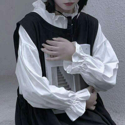 我从非主流世界出来了