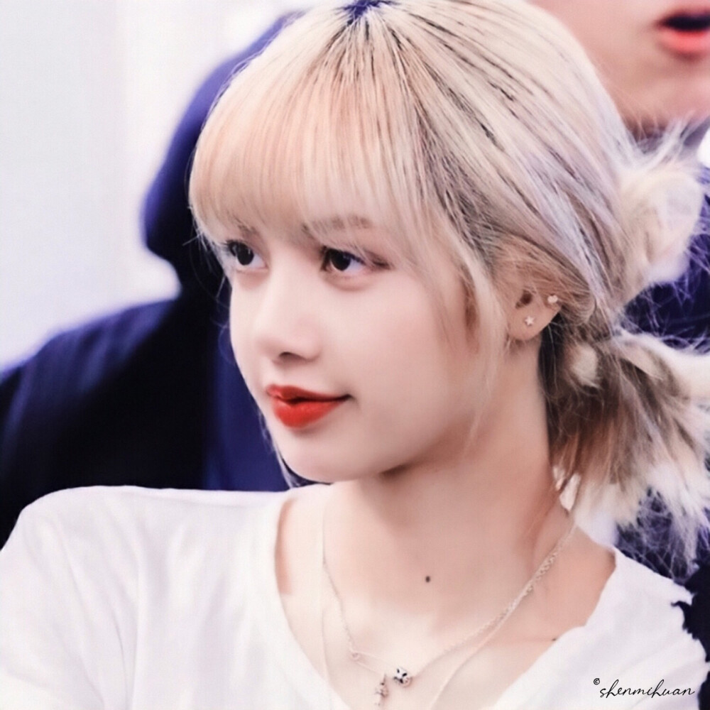 -我害怕有一天听到你喜欢别人的消息-
ᶫᵒᵛᵉᵧₒᵤ Lisa
☾˚‧º·二传注明dt沈弥欢
<禁all 只可二传>