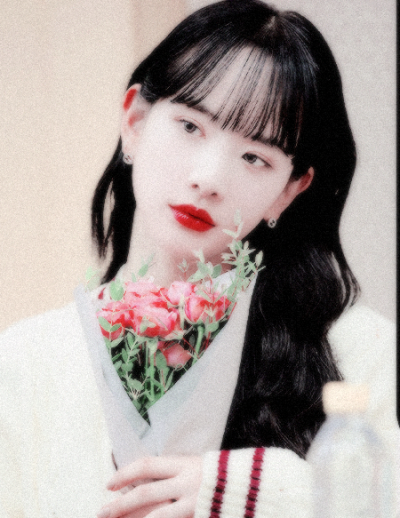 金炫延 抱图看简介