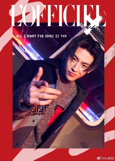 少年与爱 永不老去
即便披荆斩棘 丢失怒马鲜衣
——莫峻 ​