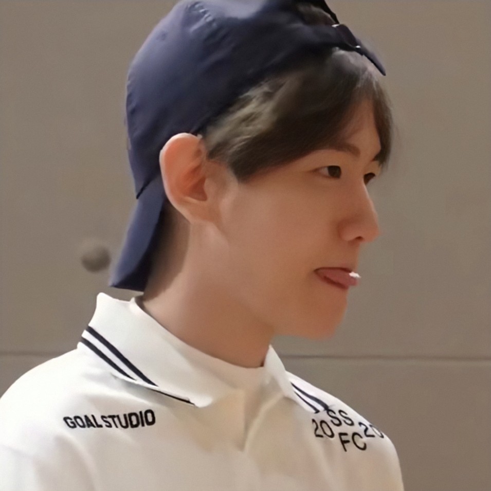 边伯贤。原截乔礼。