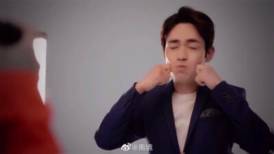 朱一龙#守护朱一龙的硬汉梦想！哈哈哈哈哈哈哈哈哈哈哈哈哈