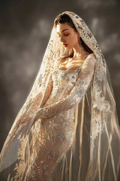 Zuhair Murad 2020秋冬婚纱细节