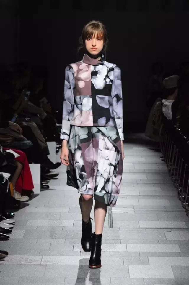 Hanae Mori Manuscrit Fall 2017 RTW