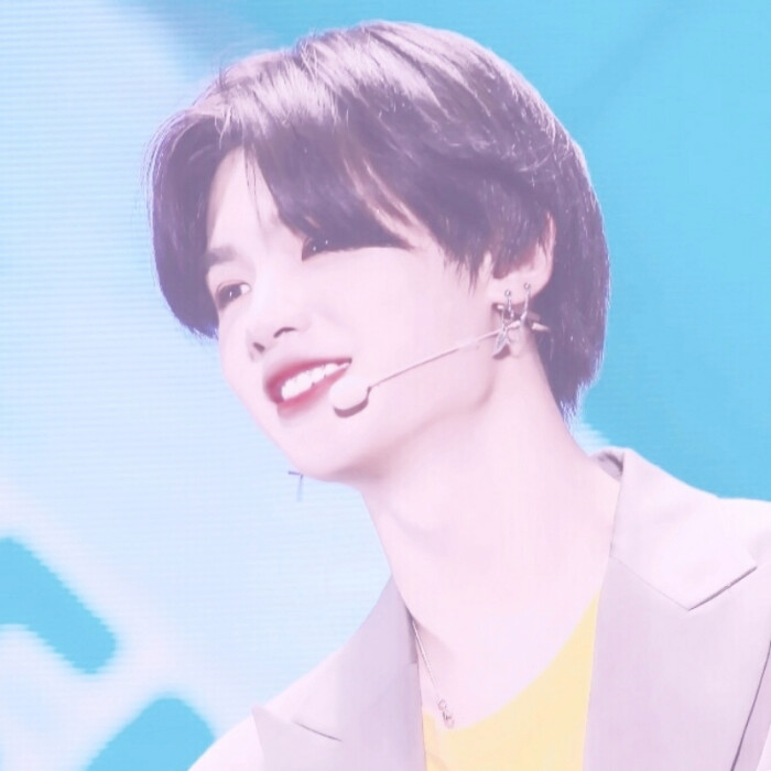 嗨，你好，你说很高兴我能够遇见你