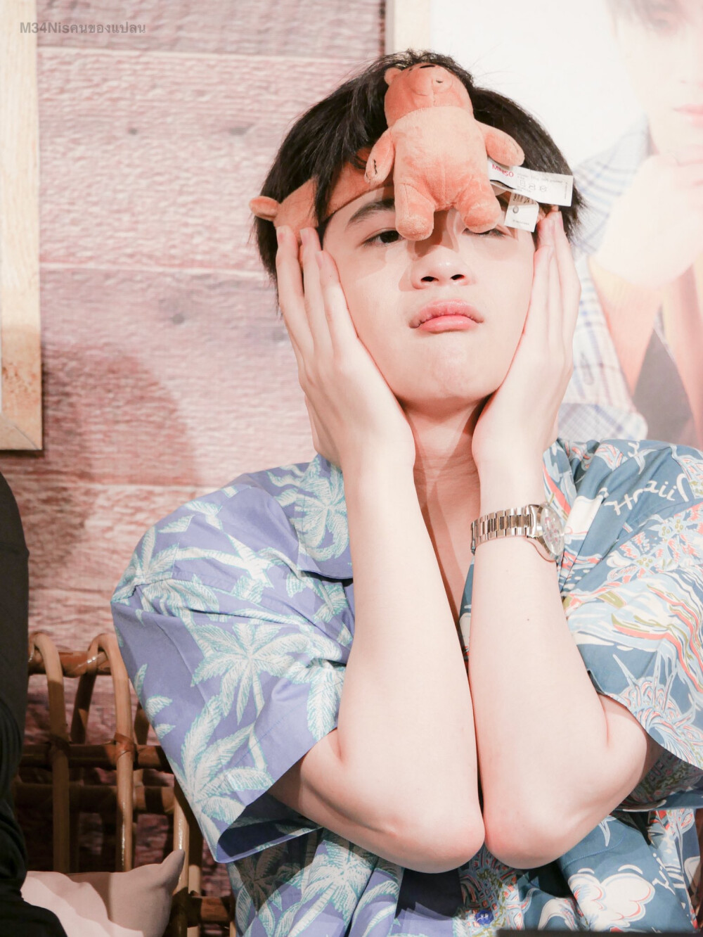 可可爱爱林乐荚