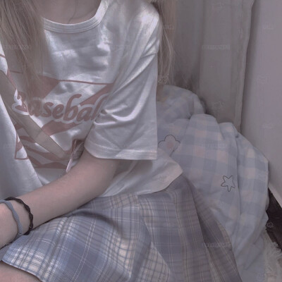 优质女头
二传注明dt迟妤