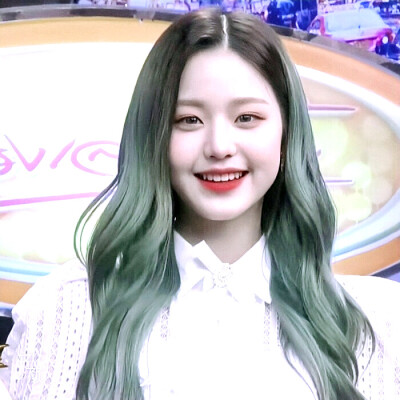 看清楚简介。
自调色