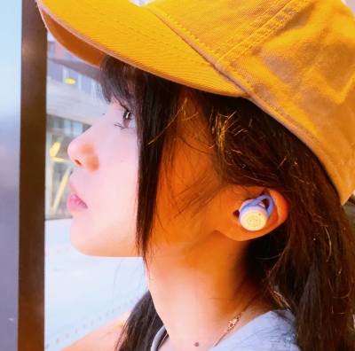 一个能让你笑的人就是值得.