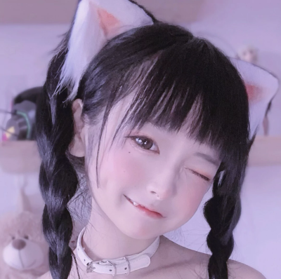 一个能让你笑的人就是值得.