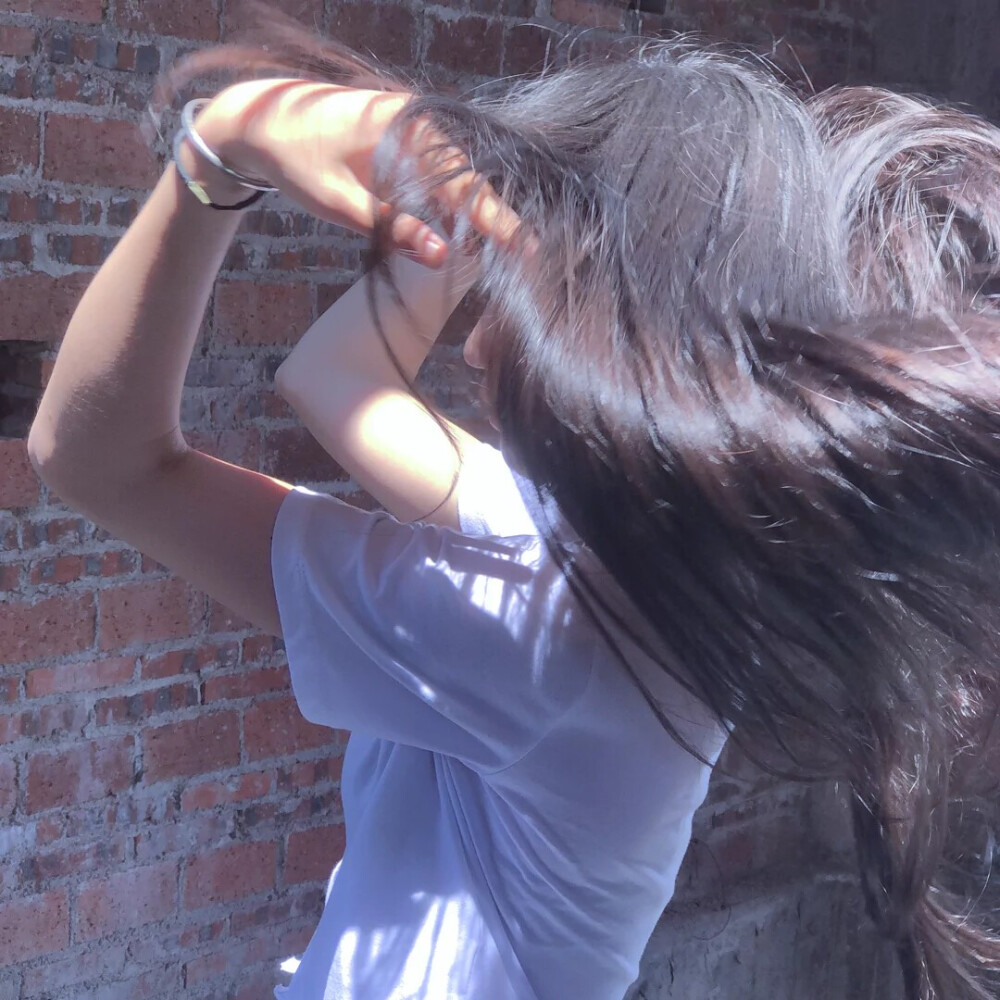 “我希望你以后遇见的人值得你错过我”