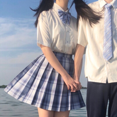 我多想回到那个夏天
图源快手：白日梦叒叒