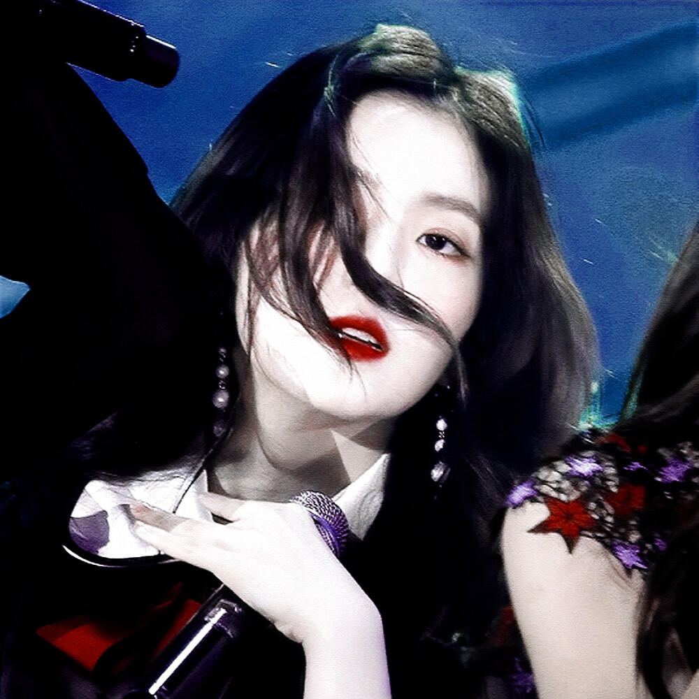 裴珠泫/
原©AUTOMATIC 