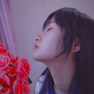 “那年夏天不认识你就好了.”