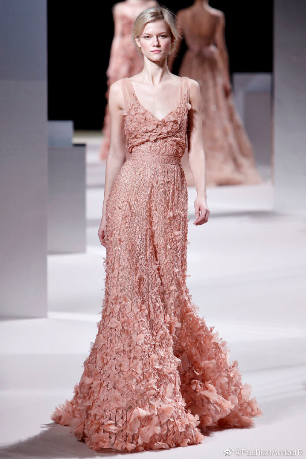 | Elie Saab 2011|