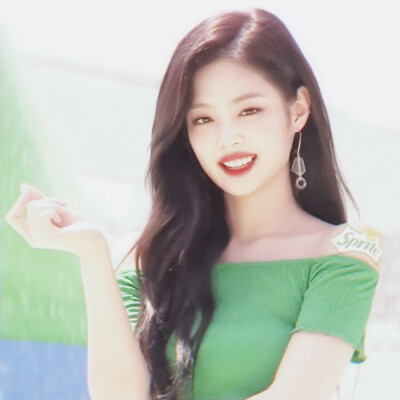 Jennie”
<月亮会和善良可爱的小孩子
说晚安♡>
————————
晚安安辣
原余慧