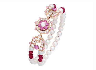 Van Cleef & Arpels 梵克雅宝 Treasure of Rubies Priya 红宝石长项链