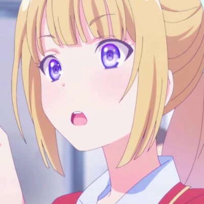 ，