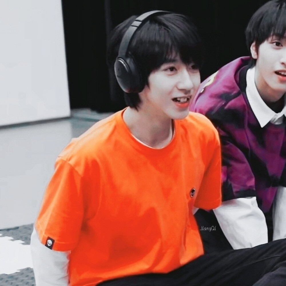 翔霖头像
二传标dt江亓