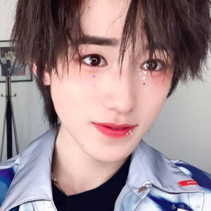 宋亚轩
vb春待月泗