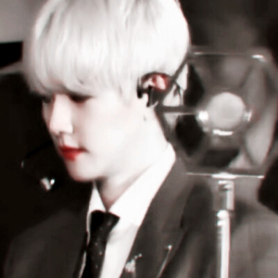 
· Bungee ·
原泊厮野