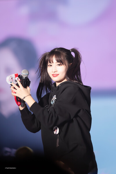 twice momo 平井桃