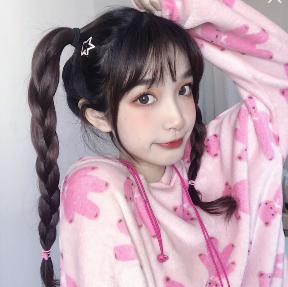 自截调色二传注明:堆糖想高冷的蔡同学 软妹头像 女生头像风格女头