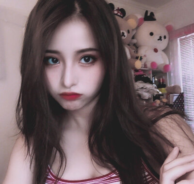 虽然我已经很久没看婧了
但今天出道夜给金子开栋祈福楼